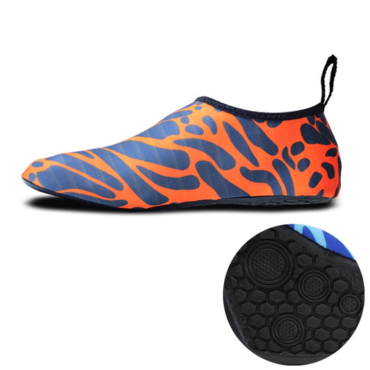 Non-slip Wear-resisting Thick Rubber Sole Diving Shoes and  Socks, One Pair, Size:M (Figured Orange) - Swimming Fins & Diving Shoes by PMC Jewellery | Online Shopping South Africa | PMC Jewellery | Buy Now Pay Later Mobicred