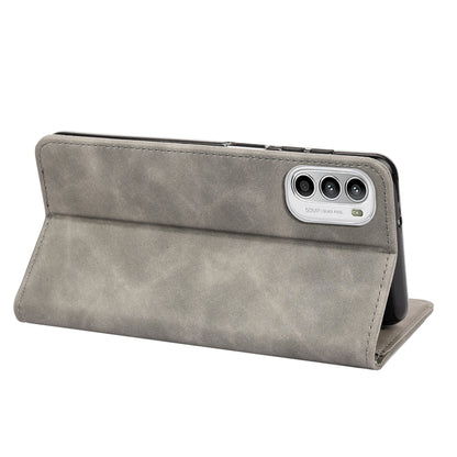 For Motorola Moto G52 Skin Feel Splicing Leather Phone Case(Grey) - Motorola Cases by PMC Jewellery | Online Shopping South Africa | PMC Jewellery | Buy Now Pay Later Mobicred