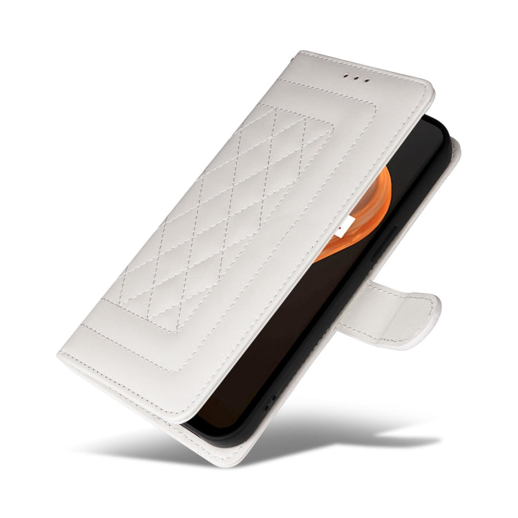 For Realme 9i / OPPO A36 / A96 Diamond Lattice Leather Flip Phone Case(White) - Realme Cases by PMC TechLife | Online Shopping South Africa | PMC TechLife | Buy Now Pay Later Mobicred
