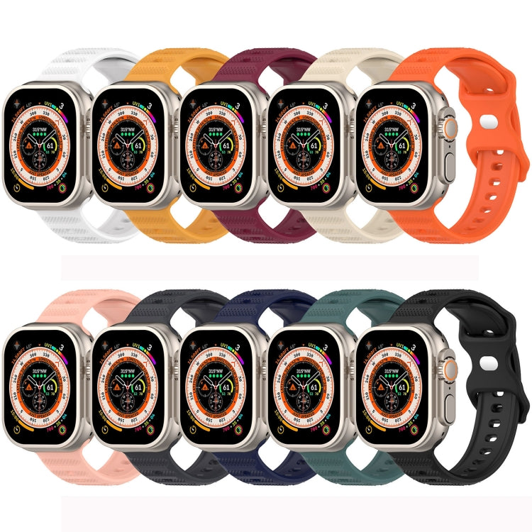 For Apple Watch SE 2022 44mm Reverse Buckle Dot Texture Silicone Watch Band(Orange) - Watch Bands by PMC Jewellery | Online Shopping South Africa | PMC Jewellery